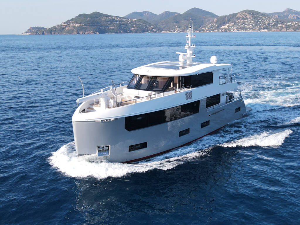 Aegean Explorer M26, Ukiel