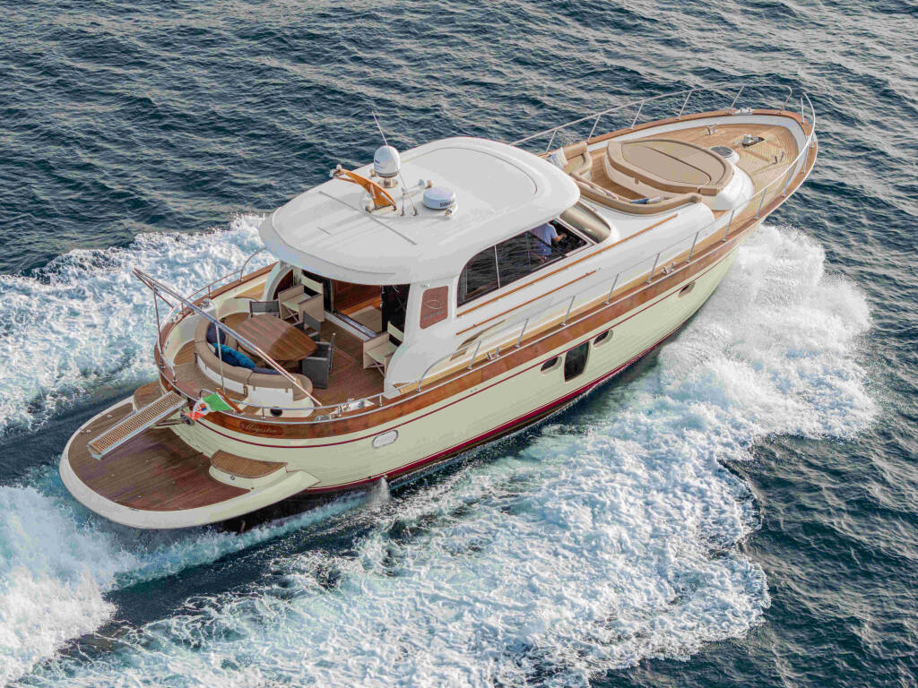 Apreamare 60, Magistra