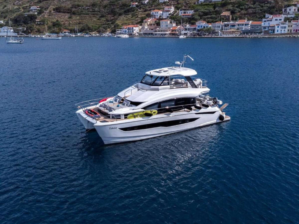 Aquila 54 Yacht, TiAmo