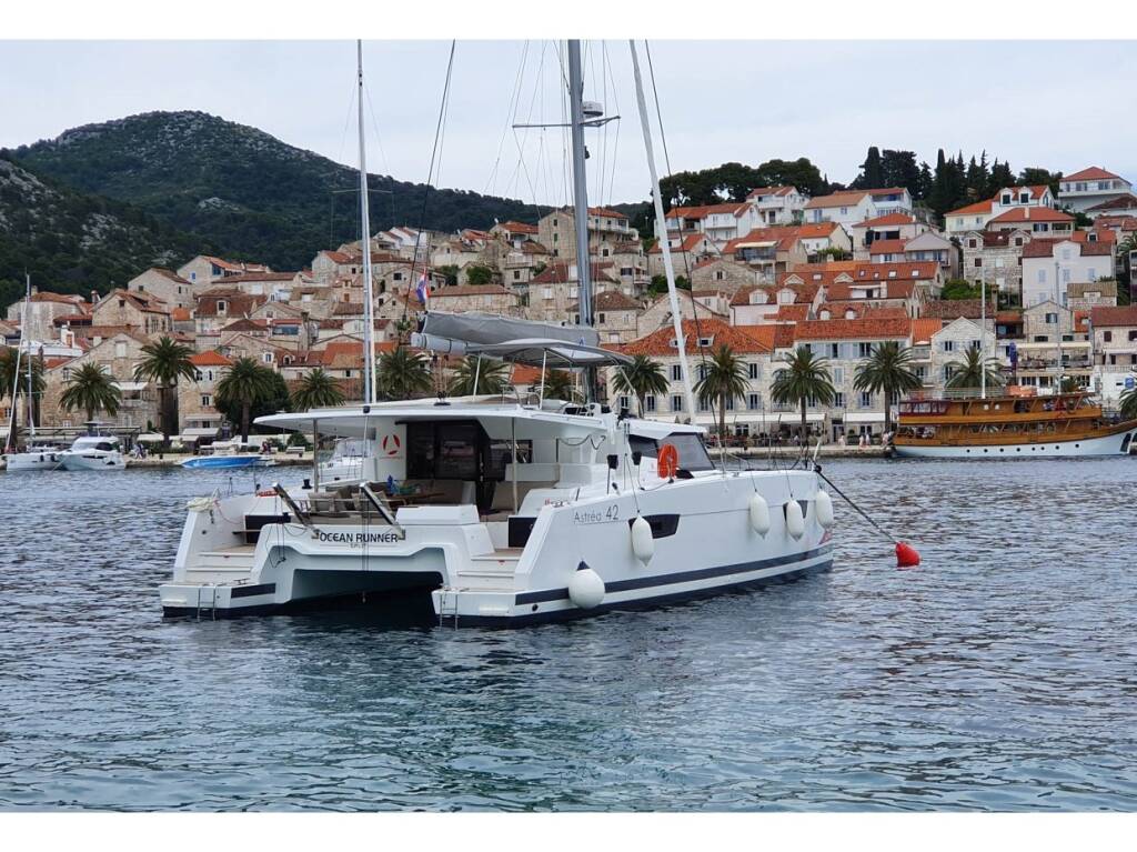 Astréa 42, 