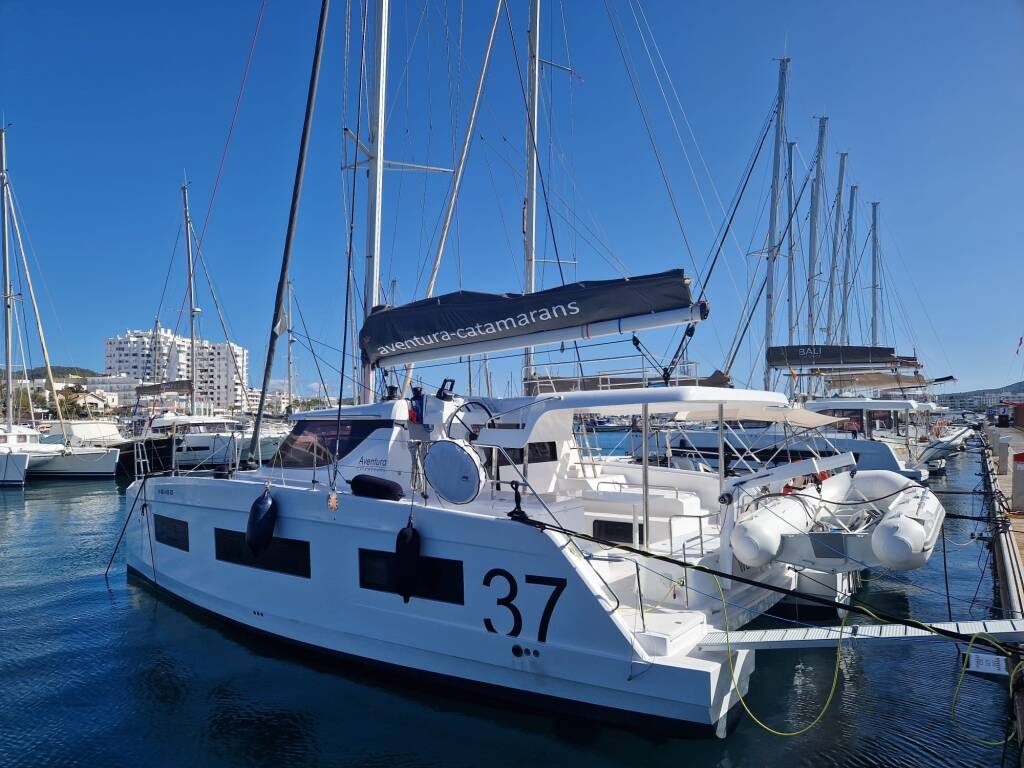AVENTURA 37, AVENTURA 37