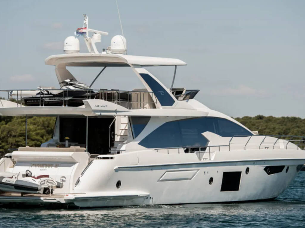 Azimut 72, FLY
