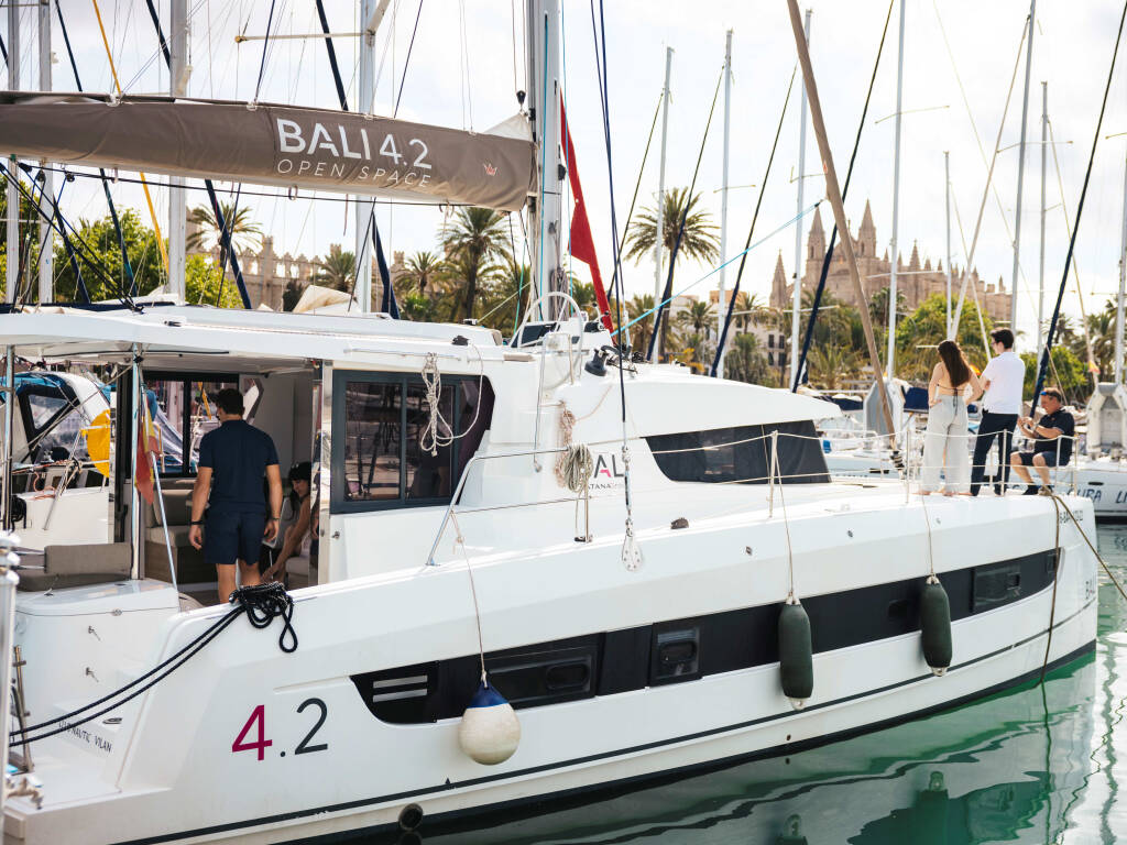 Bali 4.2, Angel Candel