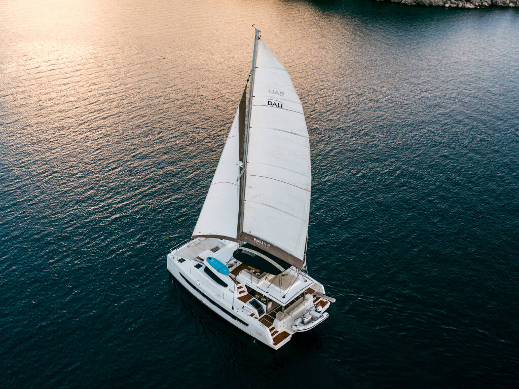 Bali 4.8, Olea