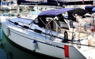 Bavaria 33 Cruiser, Small AS