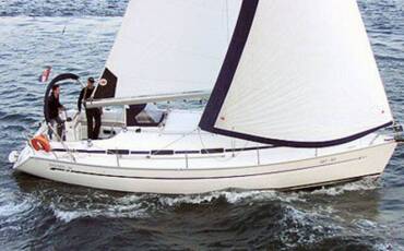 Bavaria 36, Mala Tonka