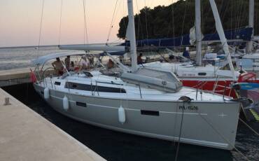 Bavaria 37 Cruiser, HM INO