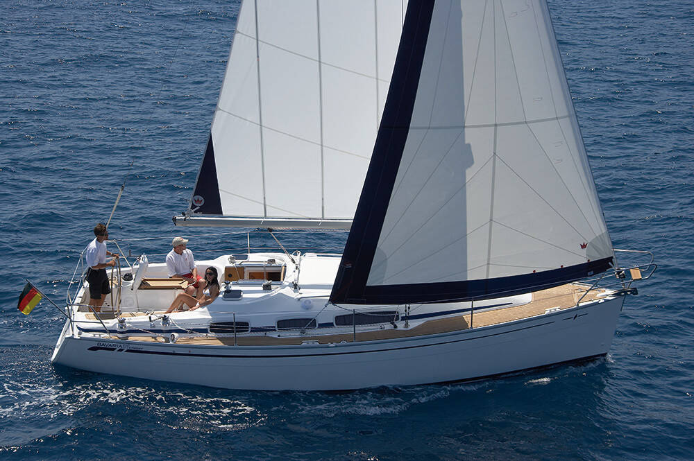 Bavaria 39 Cruiser, Ro-lu