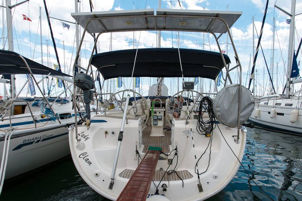 Bavaria 42 Cruiser, Lady Clam