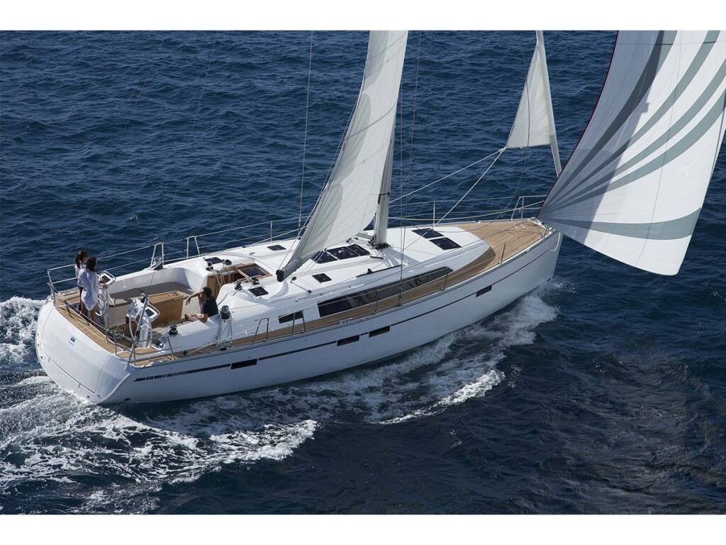 Bavaria 46 Cruiser, Leonidas Bavaria 46 Cruiser