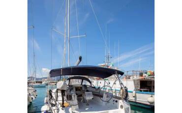 Bavaria 46, Baaria