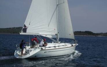 Bavaria 49, Kokica