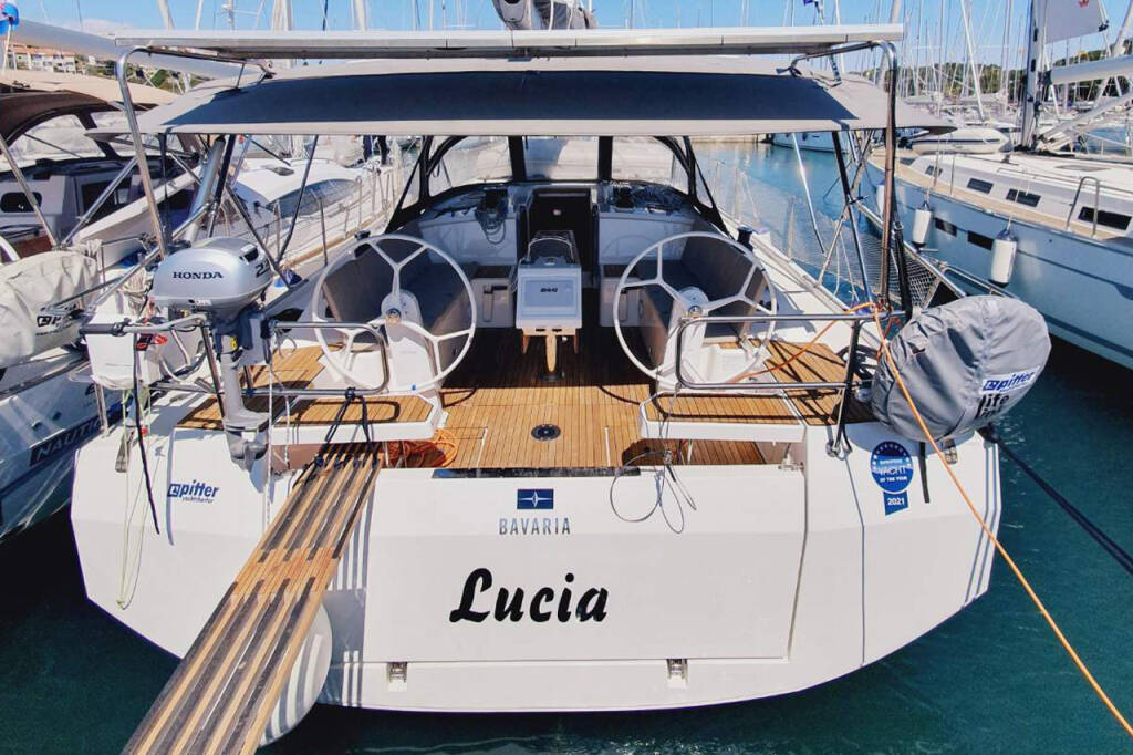 Bavaria C42, LUCIA
