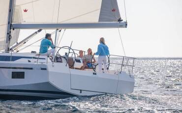 Bavaria C42, Arian