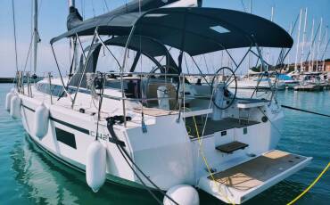 Bavaria C42, Hope I.