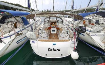 Bavaria Cruiser 34, Chiara