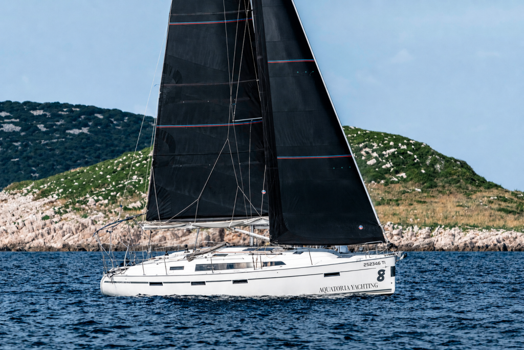 Bavaria Cruiser 41S, Lazarus