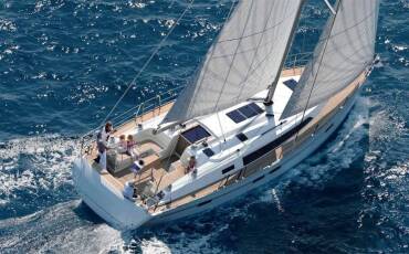 Bavaria Cruiser 46, Kyveli