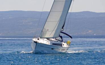 Bavaria Cruiser 46, Summer Point