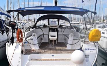 Bavaria Cruiser 51, 