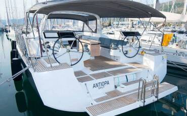 Beneteau Oceanis 55, Antiopa