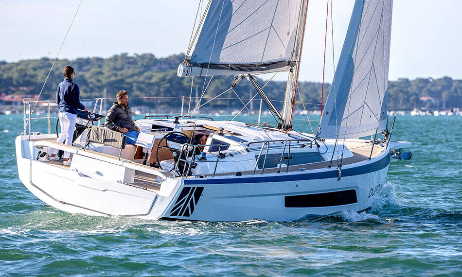 Dufour 37, Affio