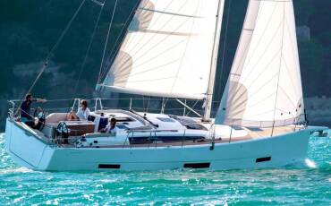 Dufour 390 Grand Large, Ino