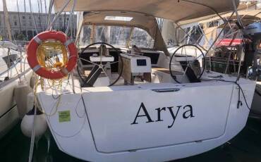 Dufour 390 Arya