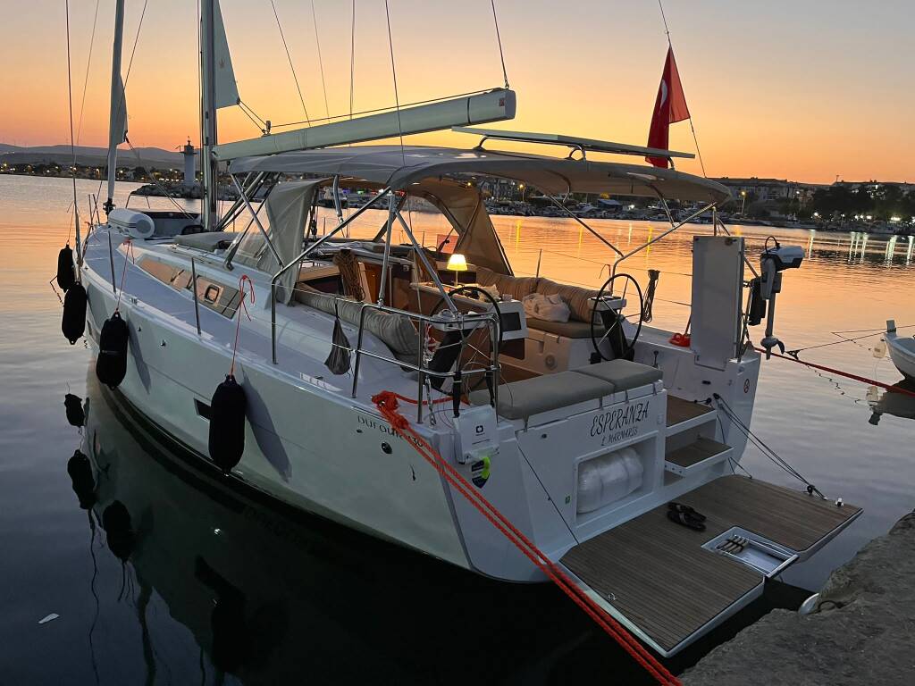 Dufour 430 Grand Large, Esperanza