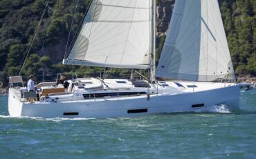 Dufour 430, PRESTIGE