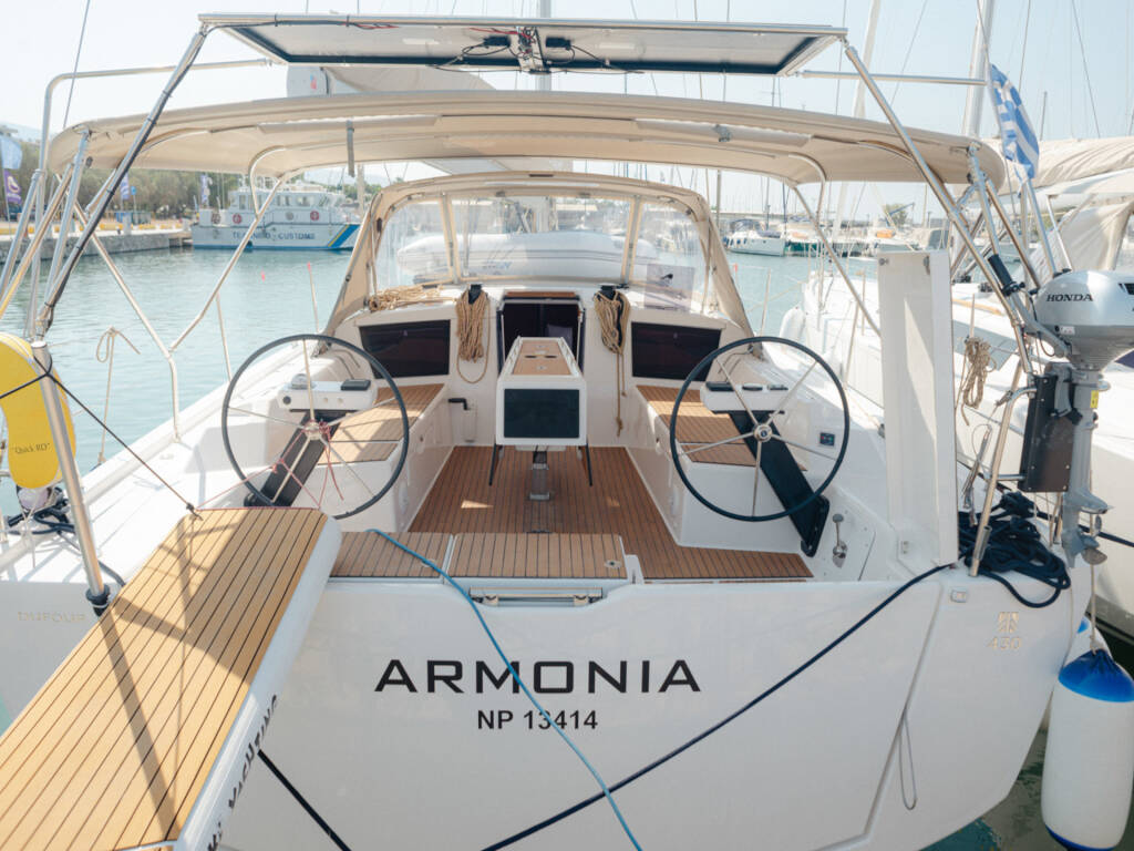 Dufour 430, ARMONIA