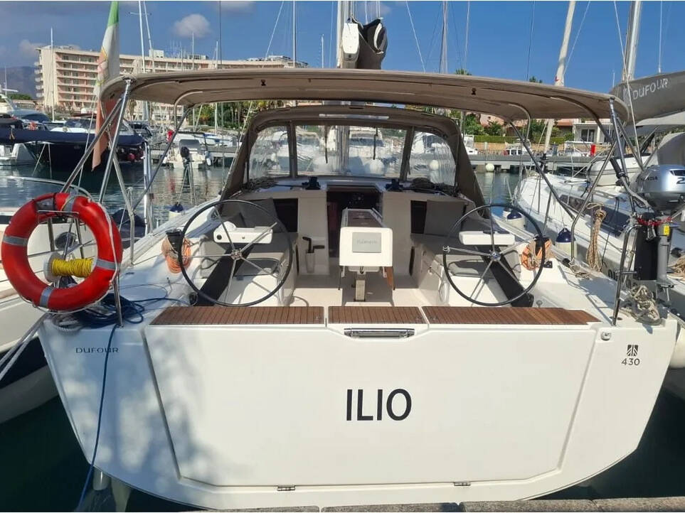 Dufour 430, Ilio