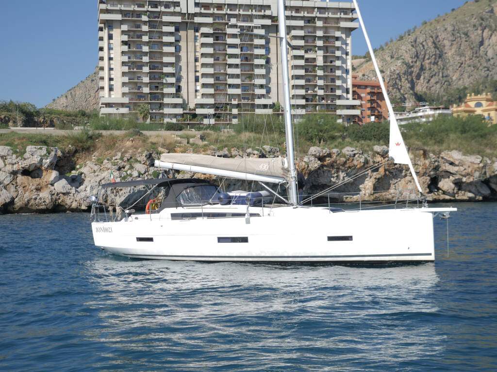 Dufour 430, Panarea