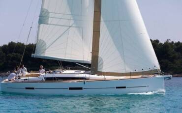 Dufour 460 GL, Aria