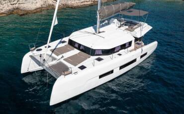 Dufour 48 Catamaran LoveMarine