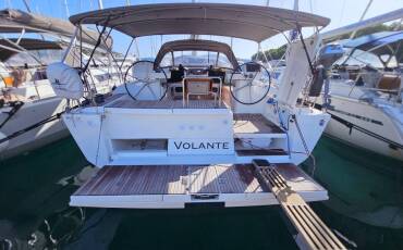 Dufour 520 Grand Large, Volante