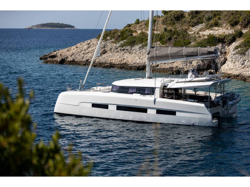 Dufour Catamaran 48, Amelie