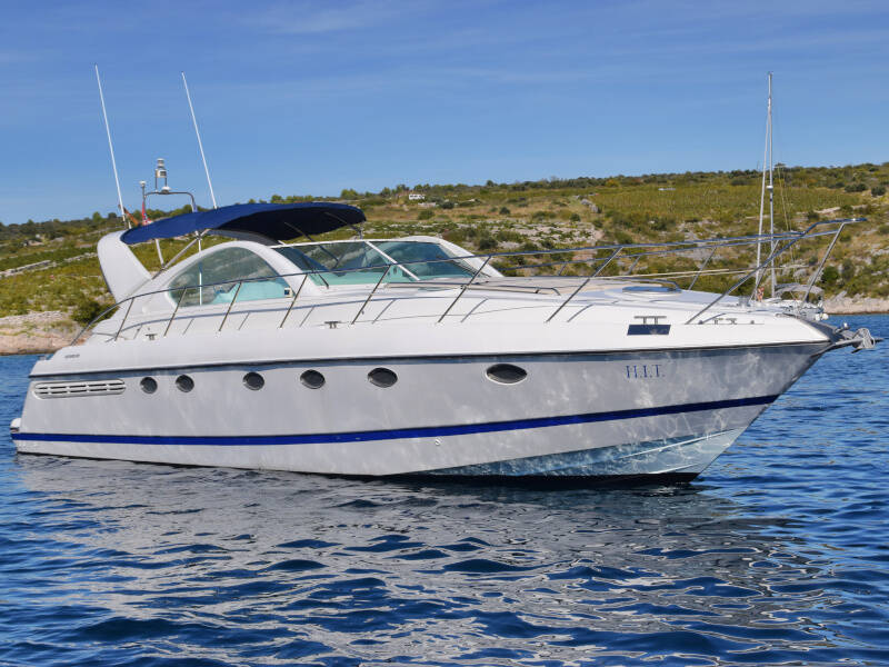 Fairline Targa 48, H.I.T.
