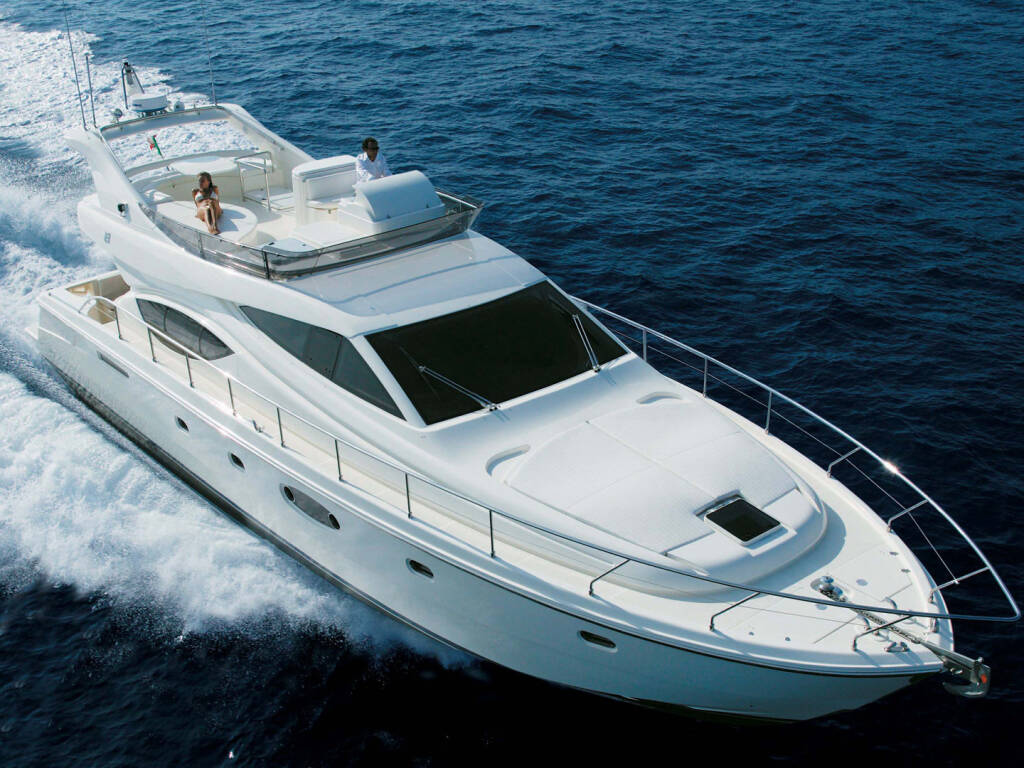 Ferretti 550, The Boat