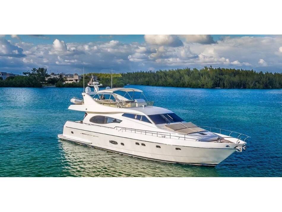 Ferretti 730 Fly, Angelica