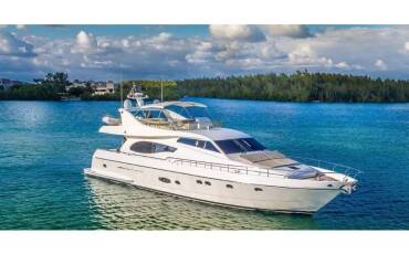 Ferretti 730 Fly, Angelica