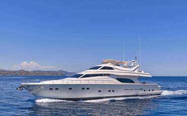 Ferretti 80, Apeiron Blue