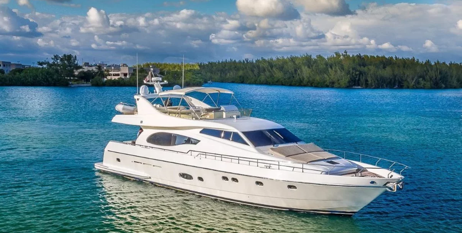 Ferretti Yachts 730, Angelica