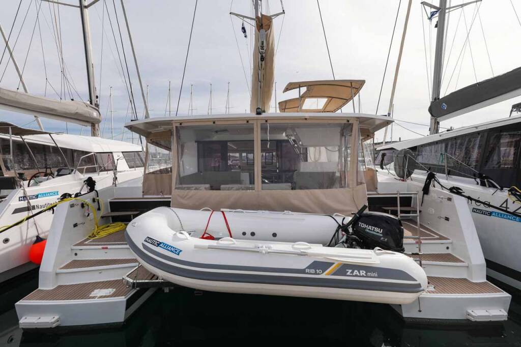 Fountaine Pajot Astrea 42 SMART ELECTRIC, Elektra