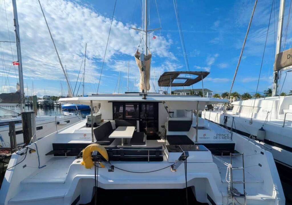 Fountaine Pajot Astrea 42, PRINCE DES MERS **