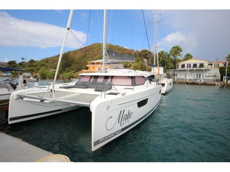 Fountaine Pajot Astrea 42, Maho