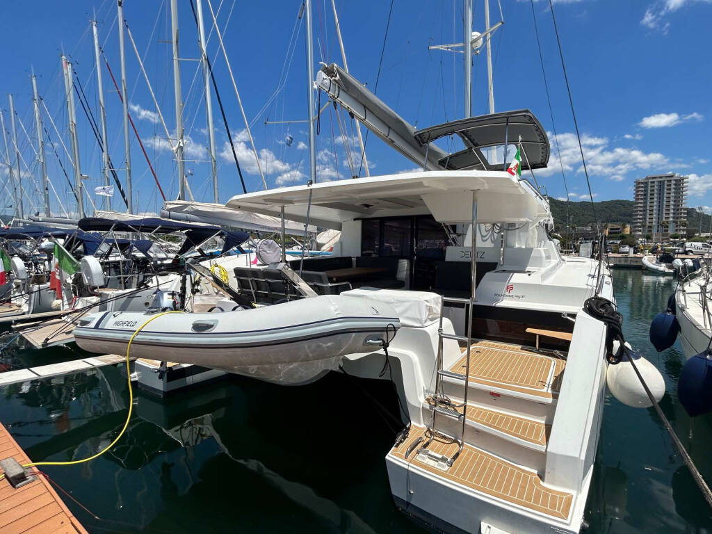 Fountaine Pajot Astrea 42, Deutz