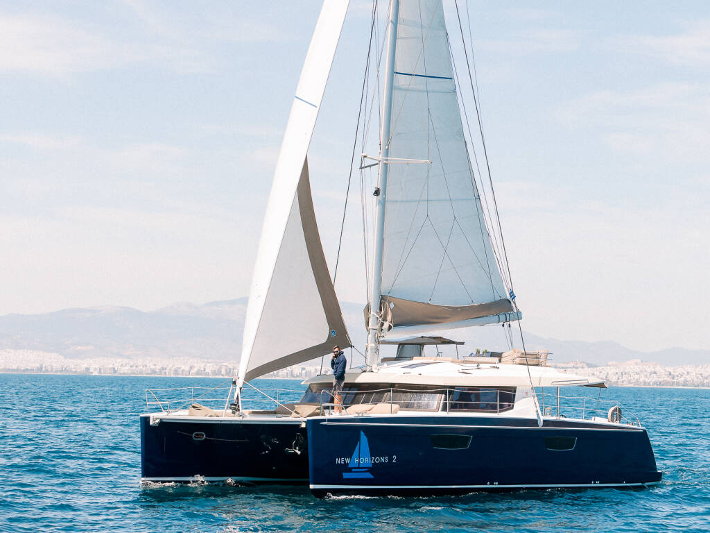 Fountaine Pajot, New Horizons 2