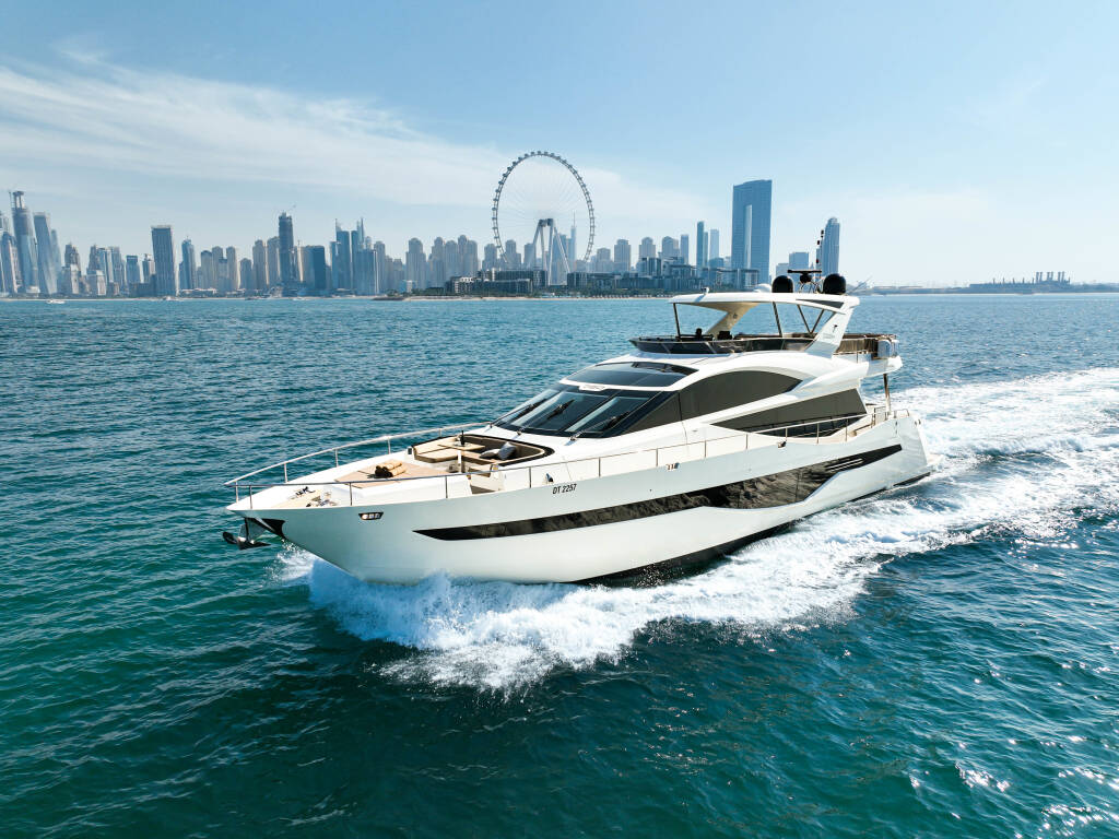 Galeon 780, Bella 780