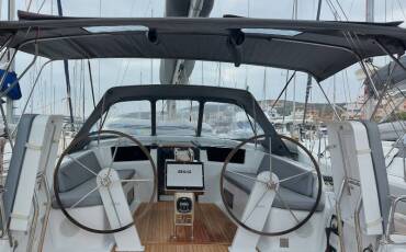 Hanse 418, Themisto